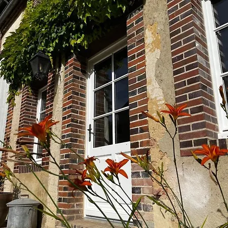 Villa Le Prieuré du Preux à Sepeaux-Saint-Romain Extérieur photo